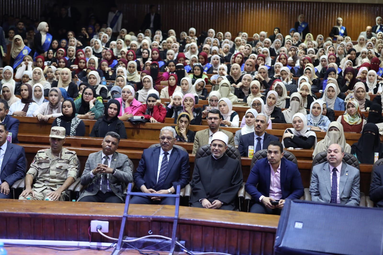 احتفالية جامعة الأزهر بانتصارات أكتوبر: اللواء أشرف مظهر علينا ألا ننسى تضحيات ودماء شهداء الوطن التي جعلتنا نعيش في أمن وأمان